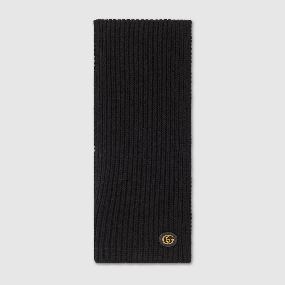 Gucci Black Ribbed Scarf with Gold Emblem